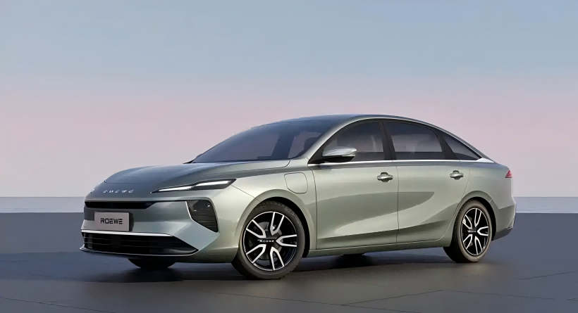 Roewe D6 Electric dévoilé avec double portée, lançant bientôt