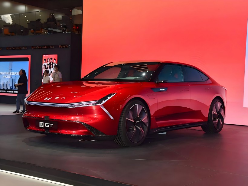 Le coupé électrique pur de taille moyenne, le deuxième modèle GT de la marque YE de Honda, fera ses débuts mondiaux au Shanghai Auto Show!