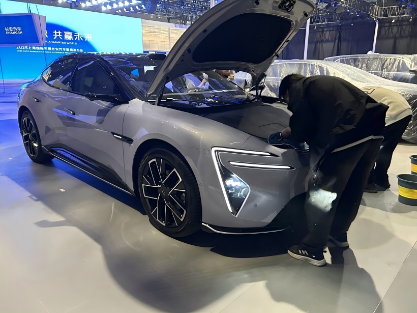Exploration du lieu au salon de l'auto de Shanghai 2025: Avita 06 repéré, en vente à partir de 191 900 yuans (temps limité)